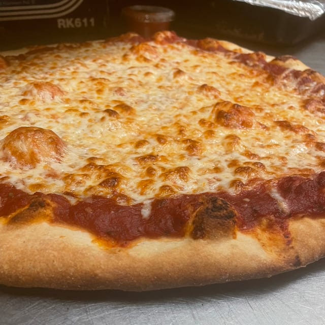 Large 16'' Plain Regular Cheese Pizza.