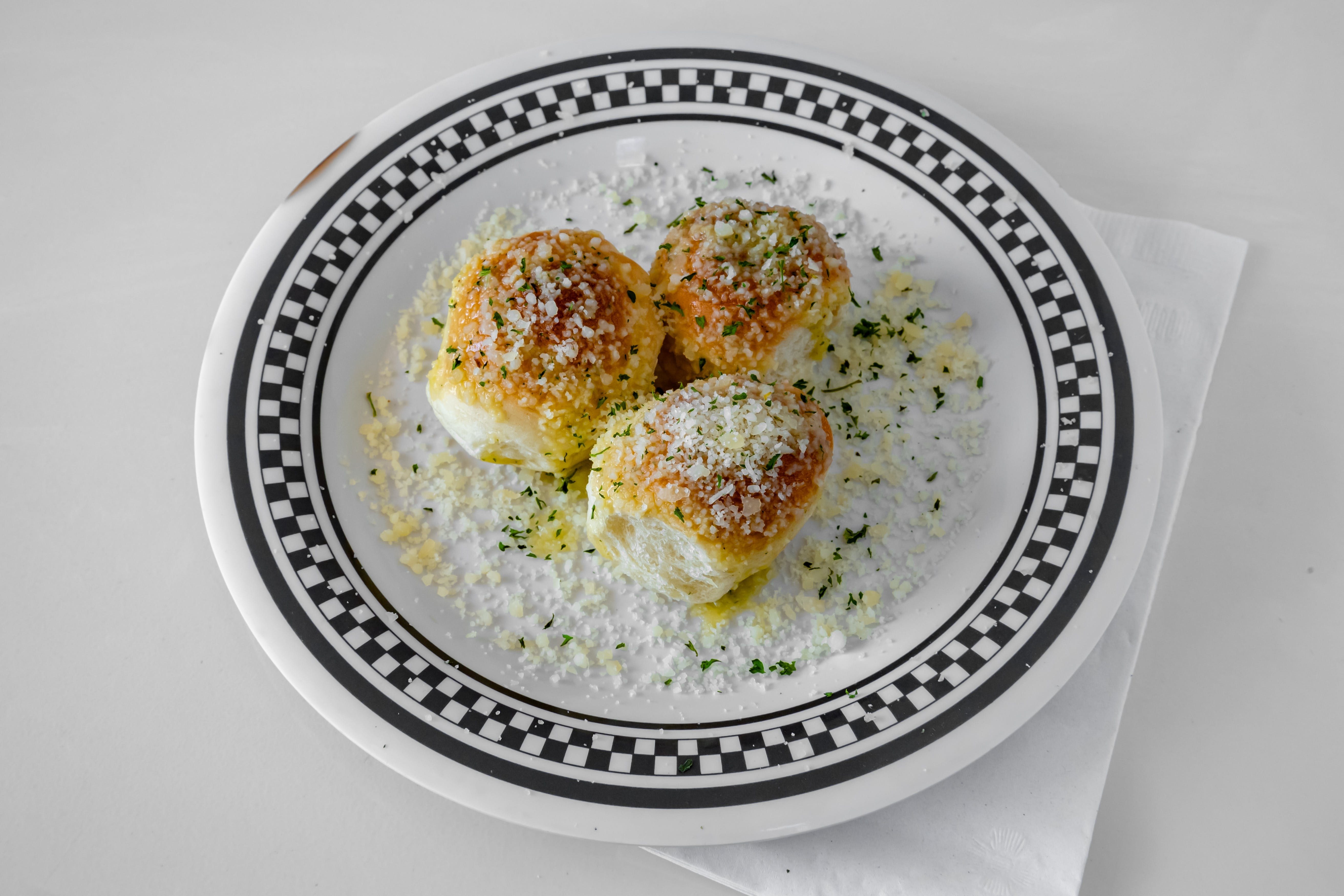 Garlic Rolls.